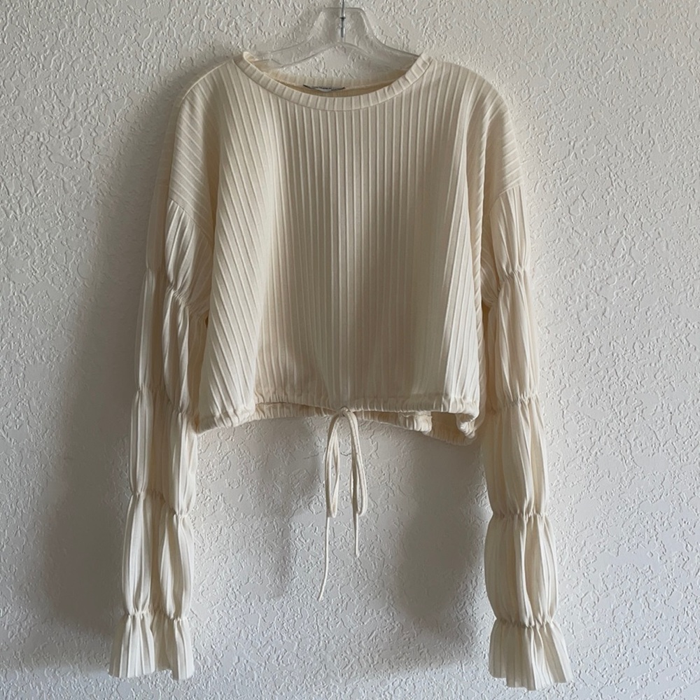 Zara Cream long puff sleeve top. Size Small